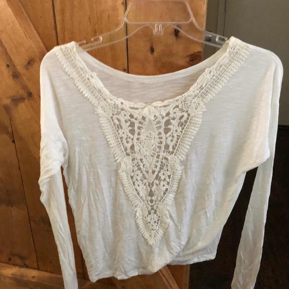 Long sleeved lace detailed shirt
